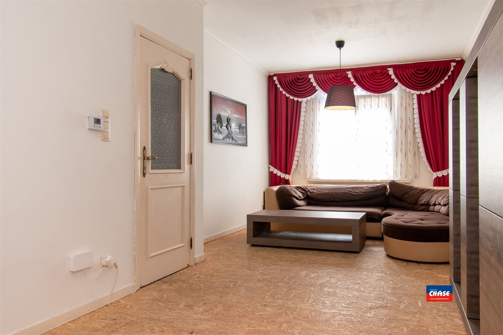 Instapklare woning met 4 slaapkamers en tuin foto 3