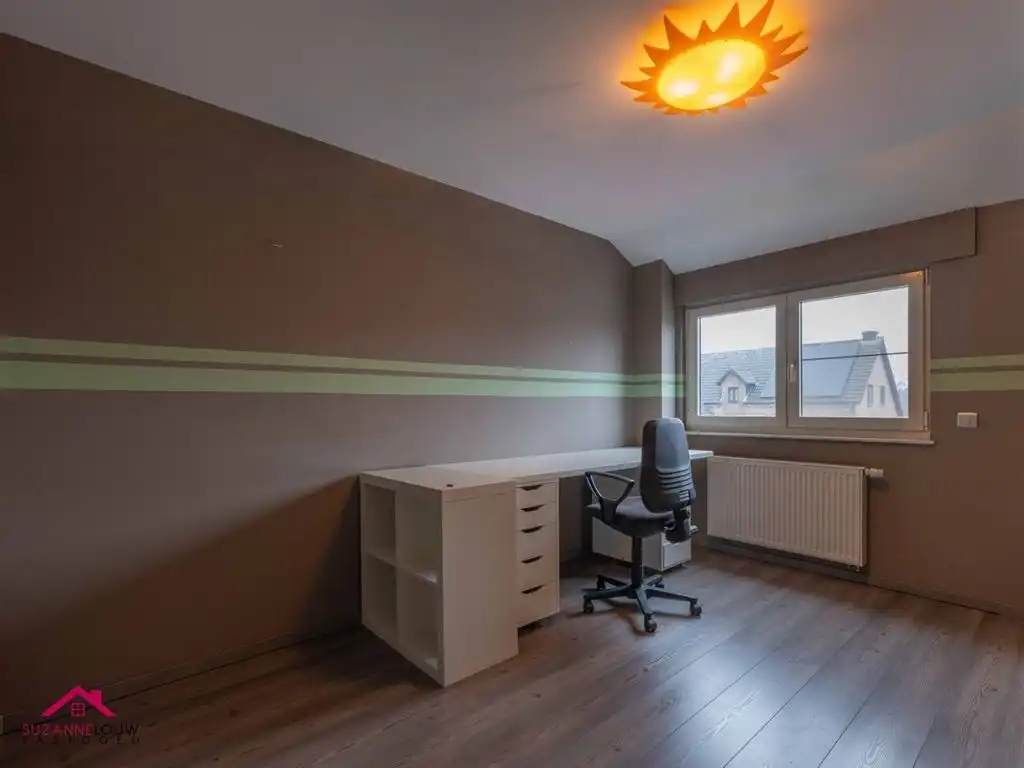 Instapklare gezinswoning met tuin foto 23