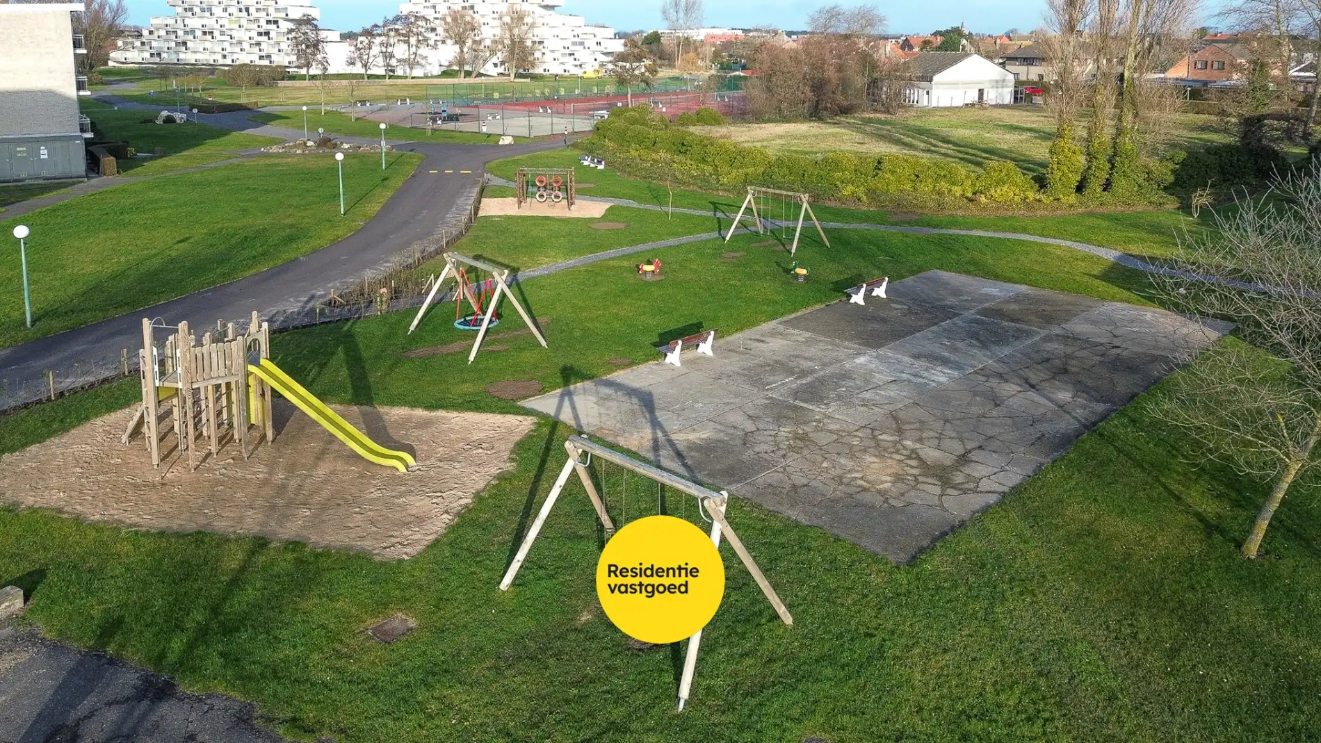 Eénslaapkamerappartement met terras, vlakbij strand en zee!  foto 20