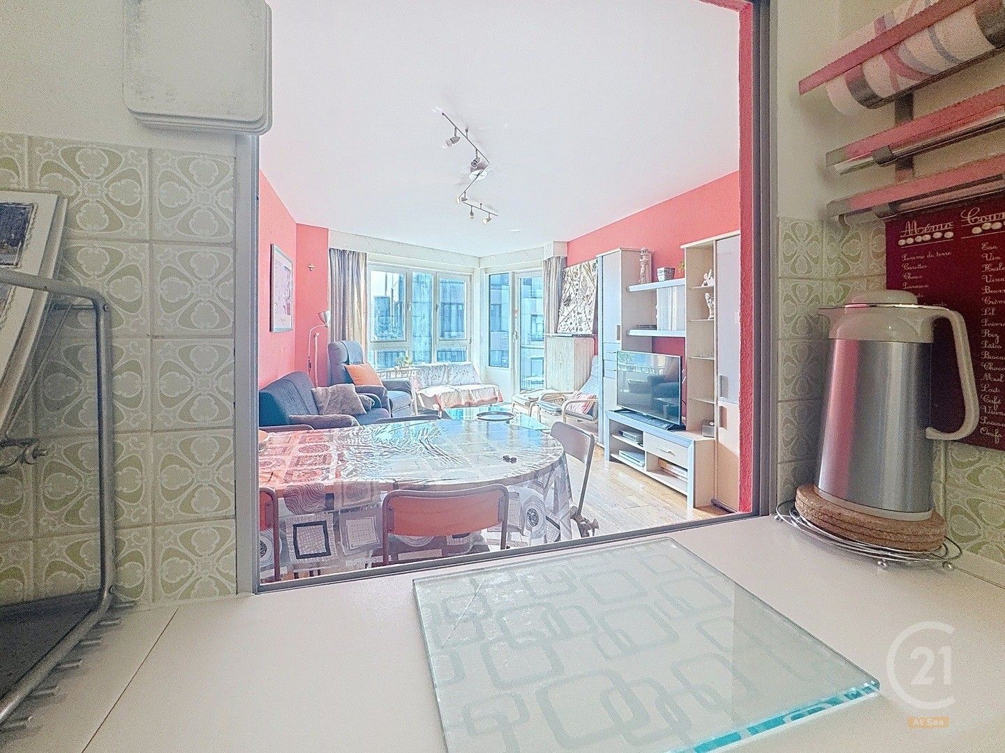 Zonnig appartement met lateraal zeezicht in Westende Bad foto 9