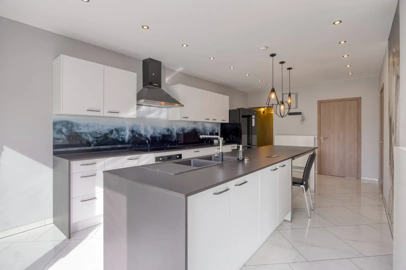 Energiezuinige en instapklare woning met tuin, superrustig gelegen aan natuurgebied. foto 2