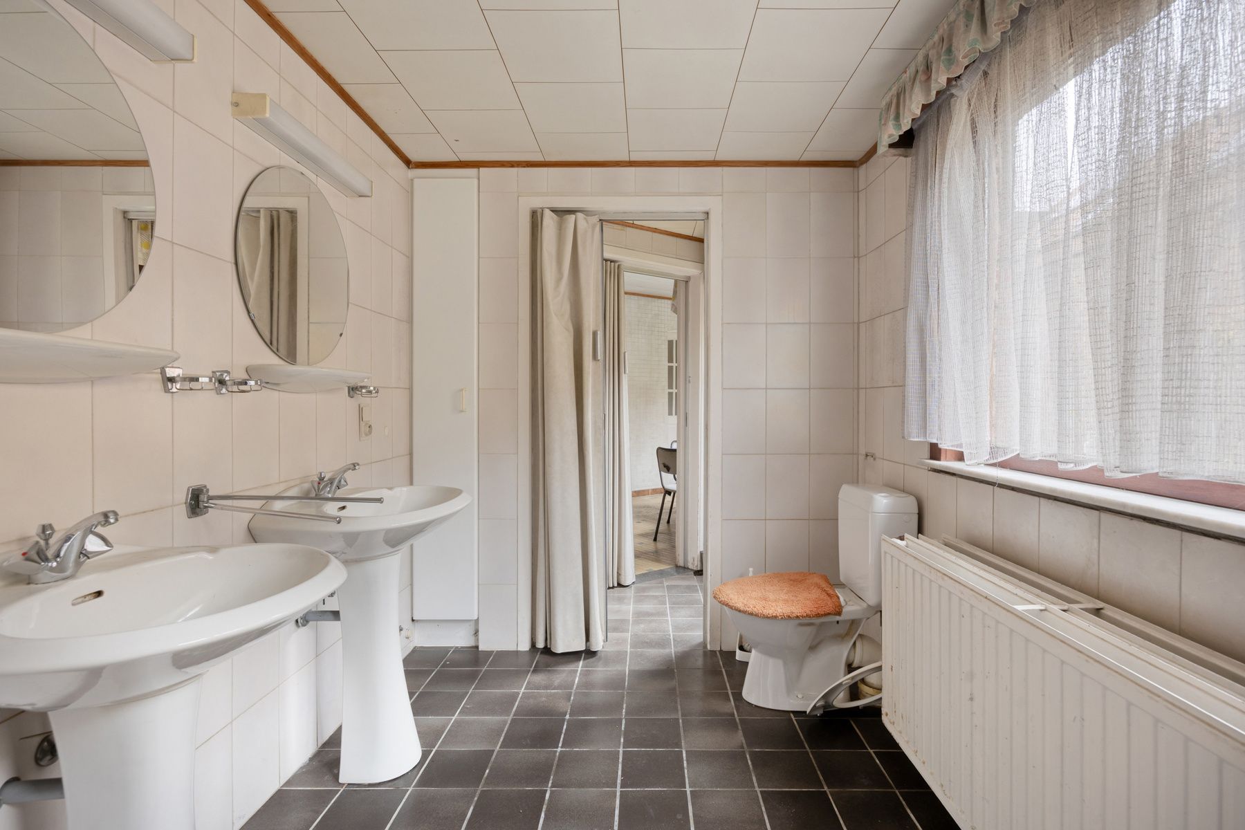 Ruime te renoveren karakterwoning te Heverlee. foto 10