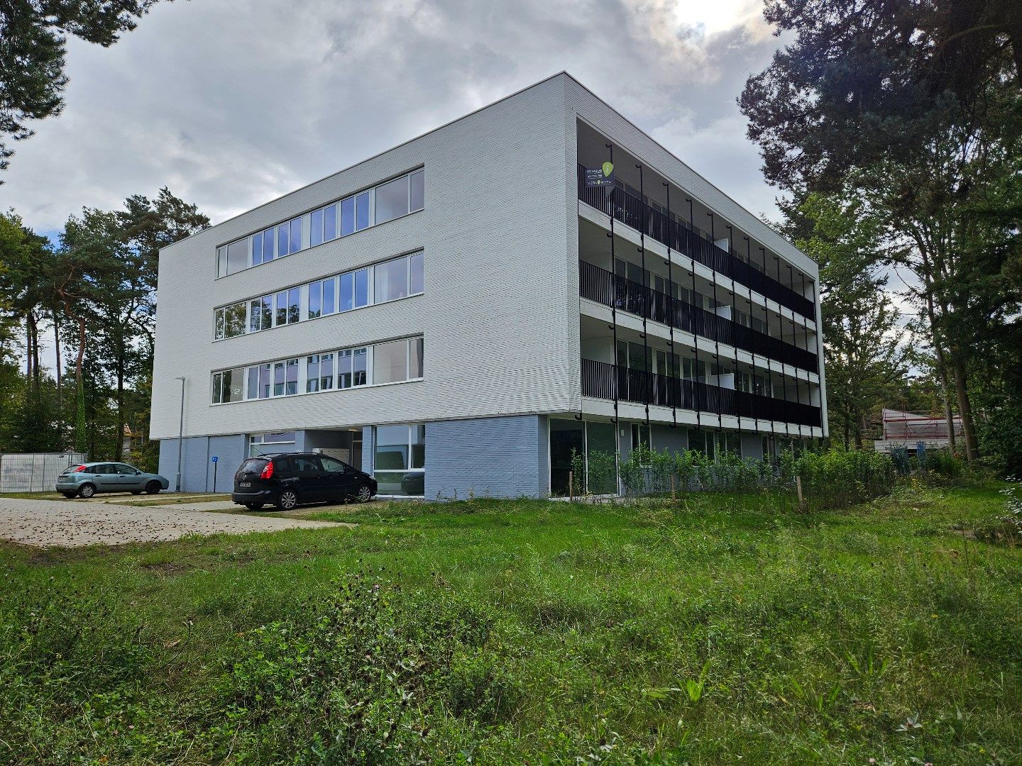 Prachtig appartement met 3 slaapkamers in het groen te Mol! foto 3