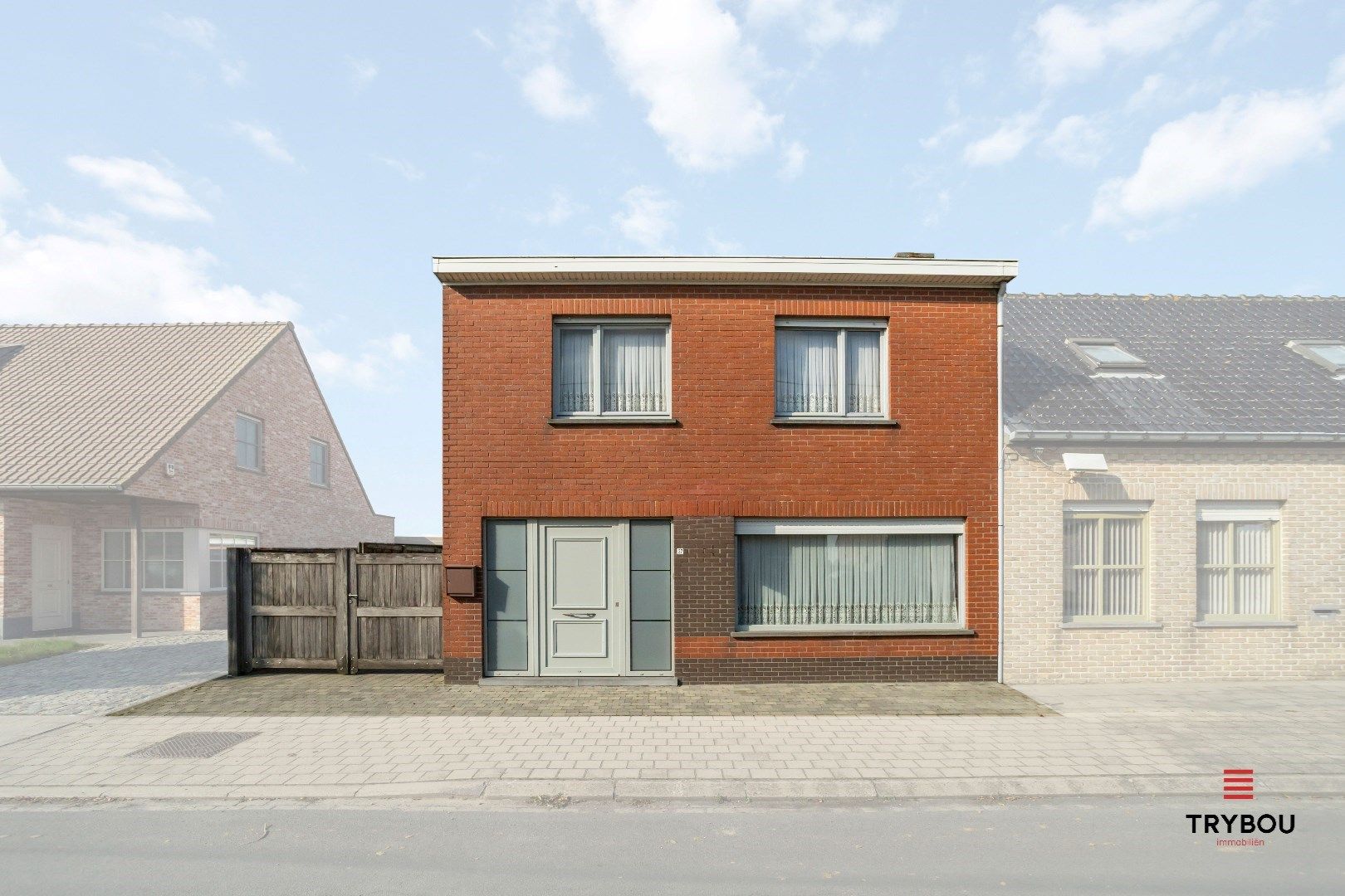 Rustig gelegen halfopen woning op 1433m² foto 2