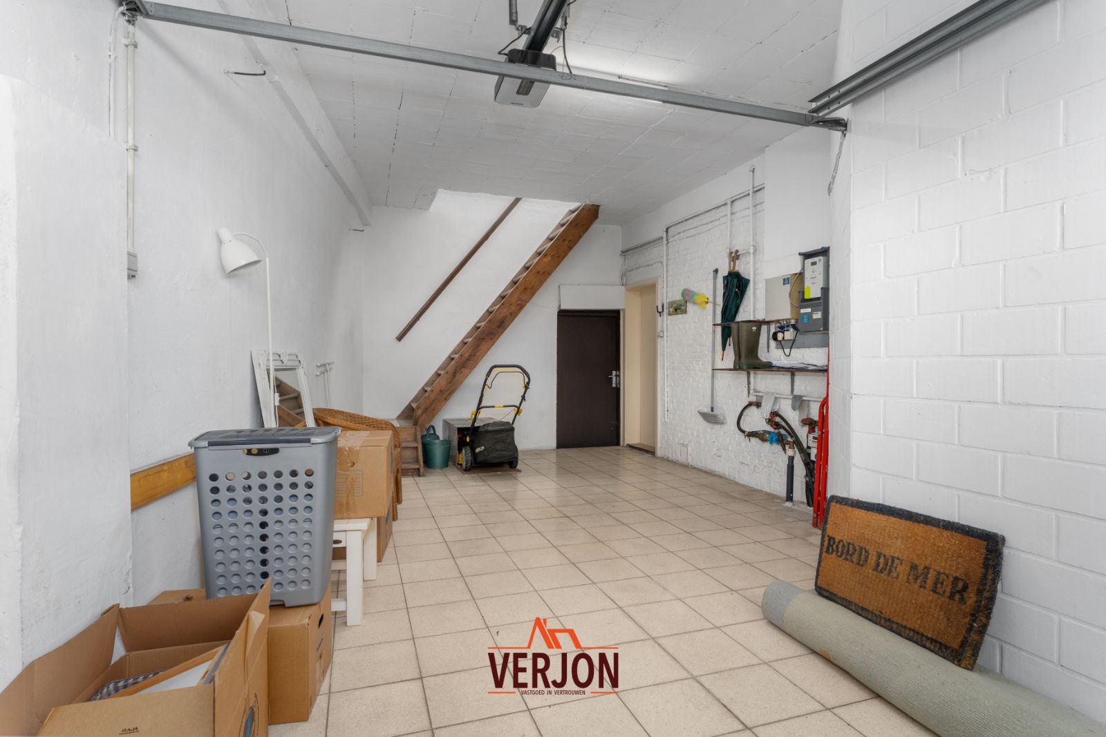 1ste kijkmoment 24/01/26! Gezellige en praktische woning met afgesloten tuin en ruime garage in Ardooie! foto 13