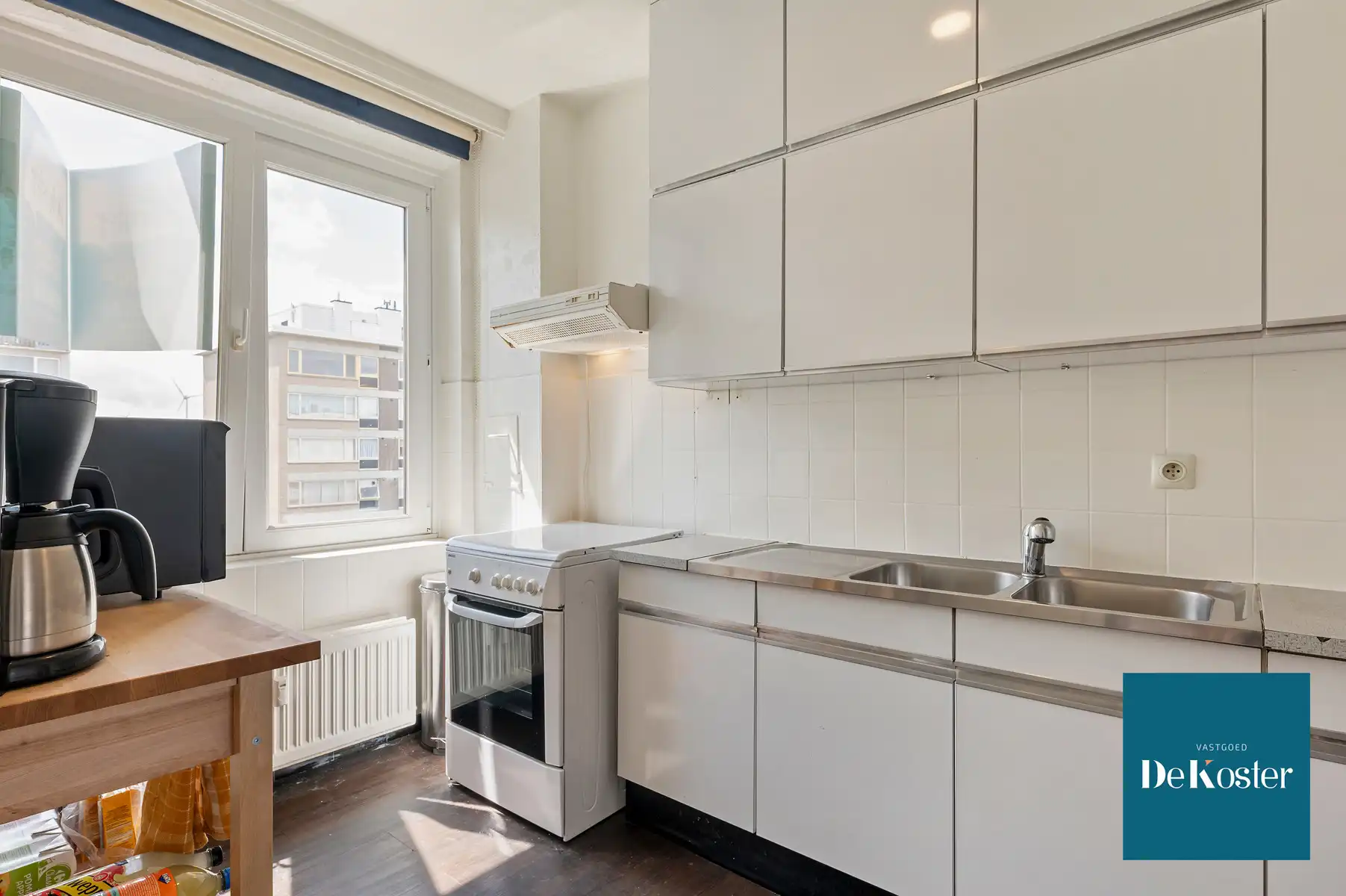 Instapklaar gerenoveerd appartement met 2 slaapkamers foto 10