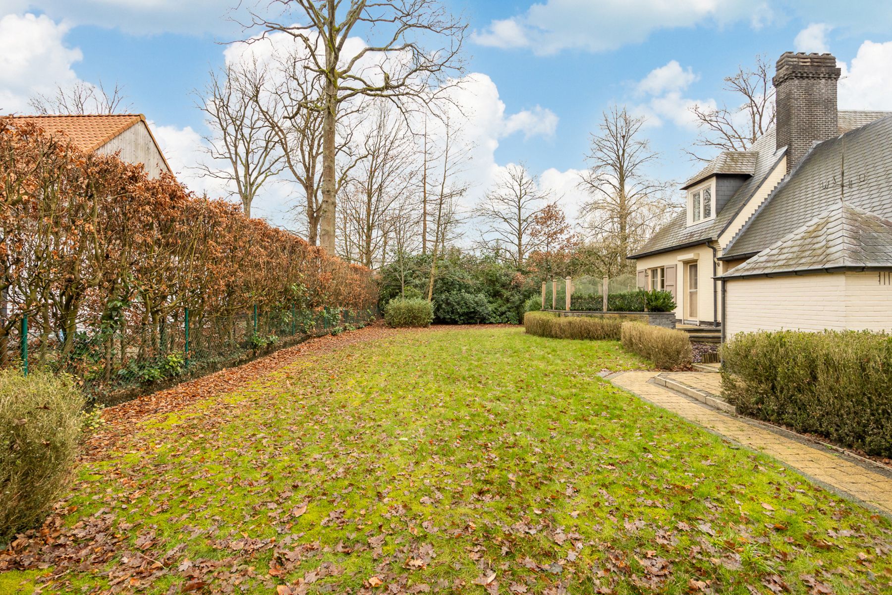 Klassieke sfeervolle villa op 1.753m² met zwembad foto 7