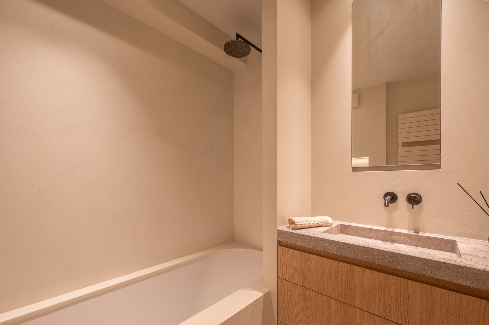 Prachtig gerenoveerd appartement met zijdelings zeezicht in hartje Knokke. foto 20