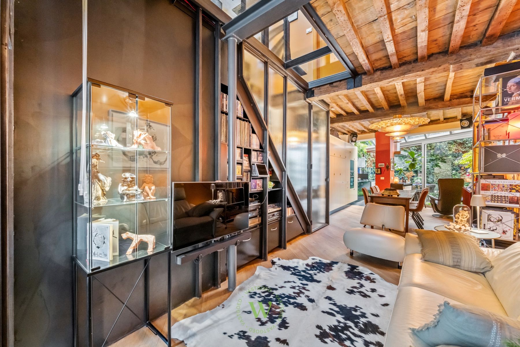 Uitzonderlijke woning te Brugge-centrum. foto {{pictureIndex}}