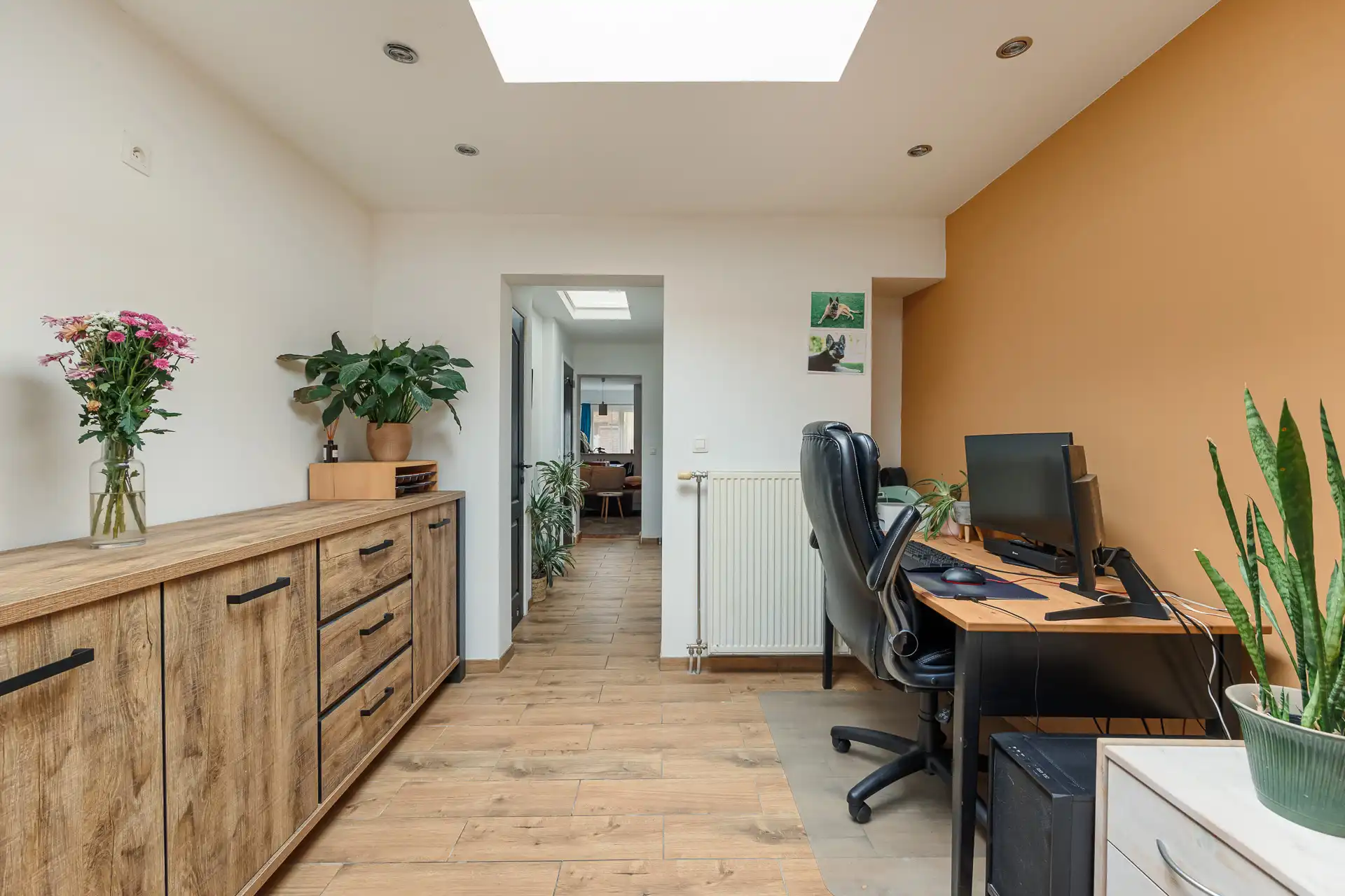 Instapklare gezinswoning met 3 slaapkamers en tuin! foto 9