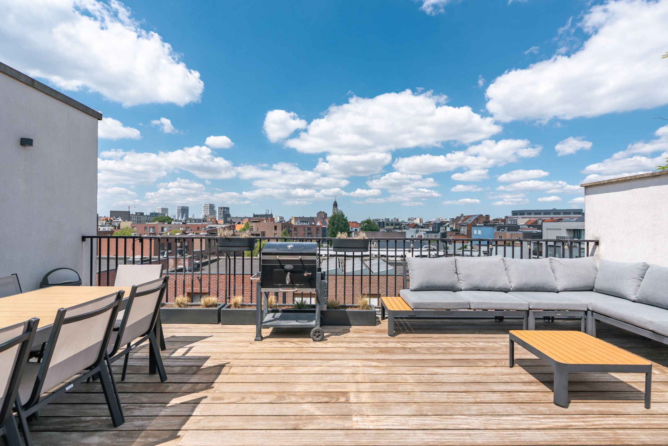 Luxe penthouse met zonneterras (40m²) in de begeerde Markgravewijk – instapklaar, lichtrijk en energiezuinig foto 26
