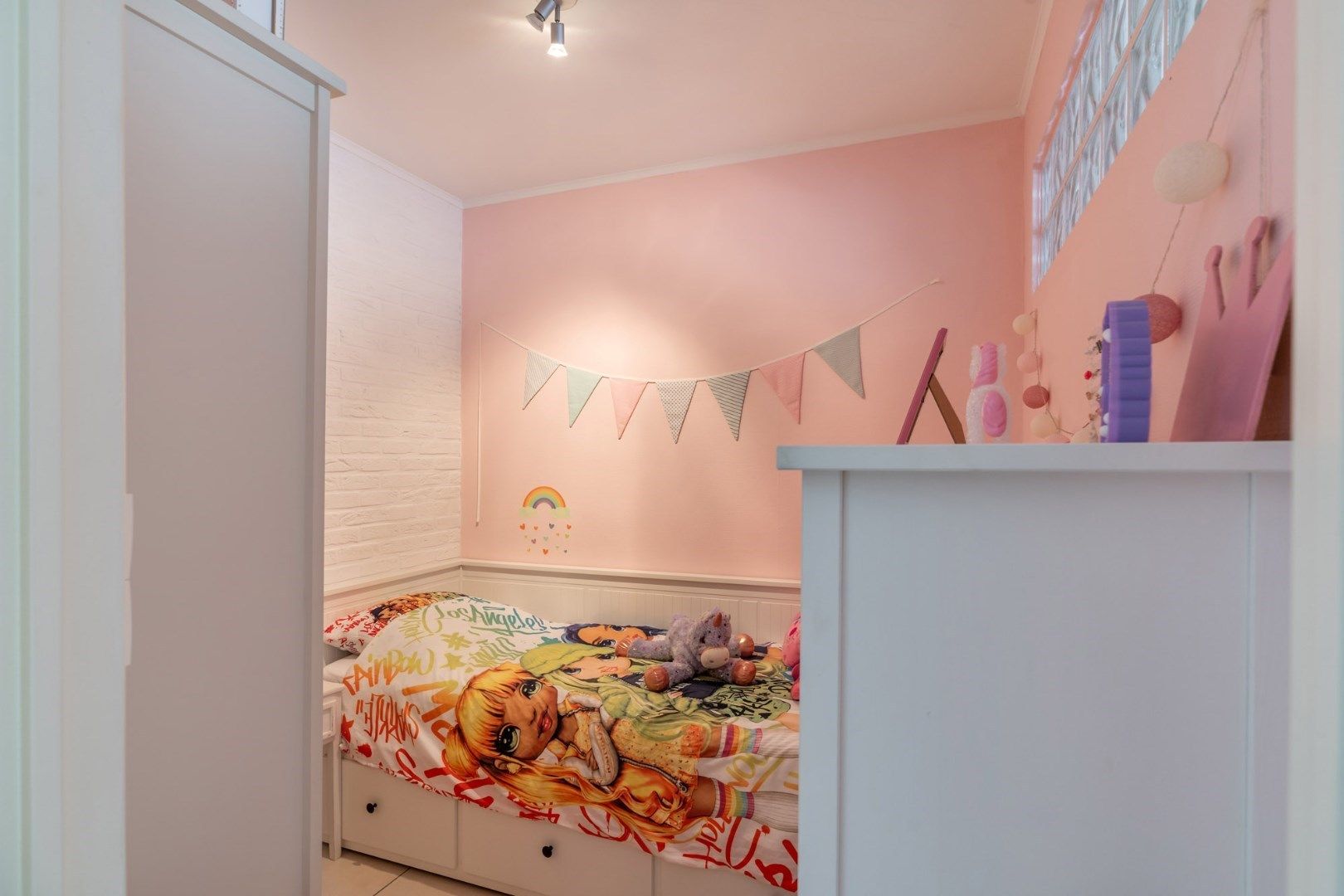 Verzorgd, degelijk en betaalbaar appartement met ruime kelder en inpandige garage foto 14