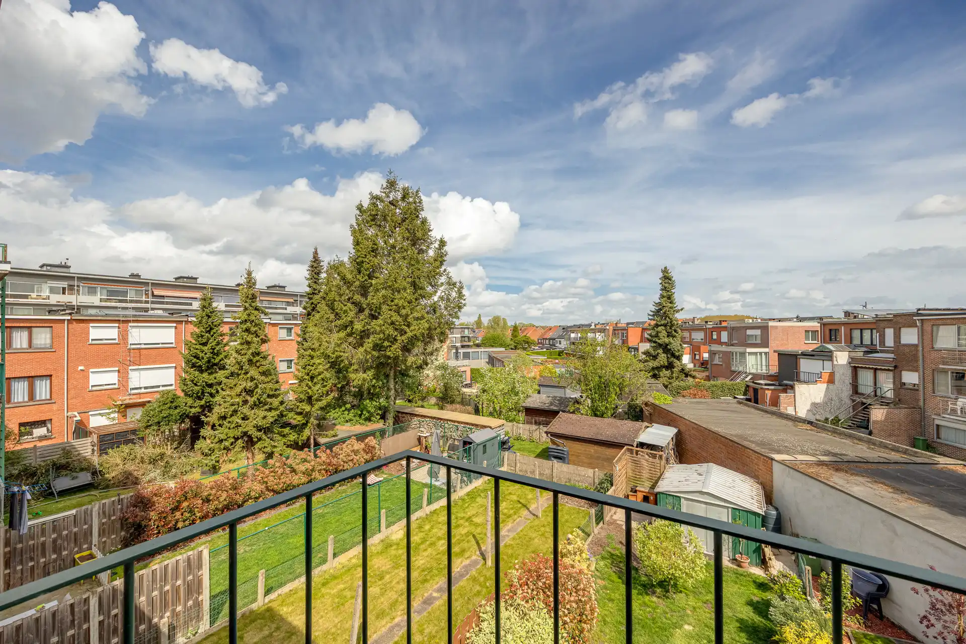 Prachtig gerenoveerd appartement met 2 slaapkamers. foto 13