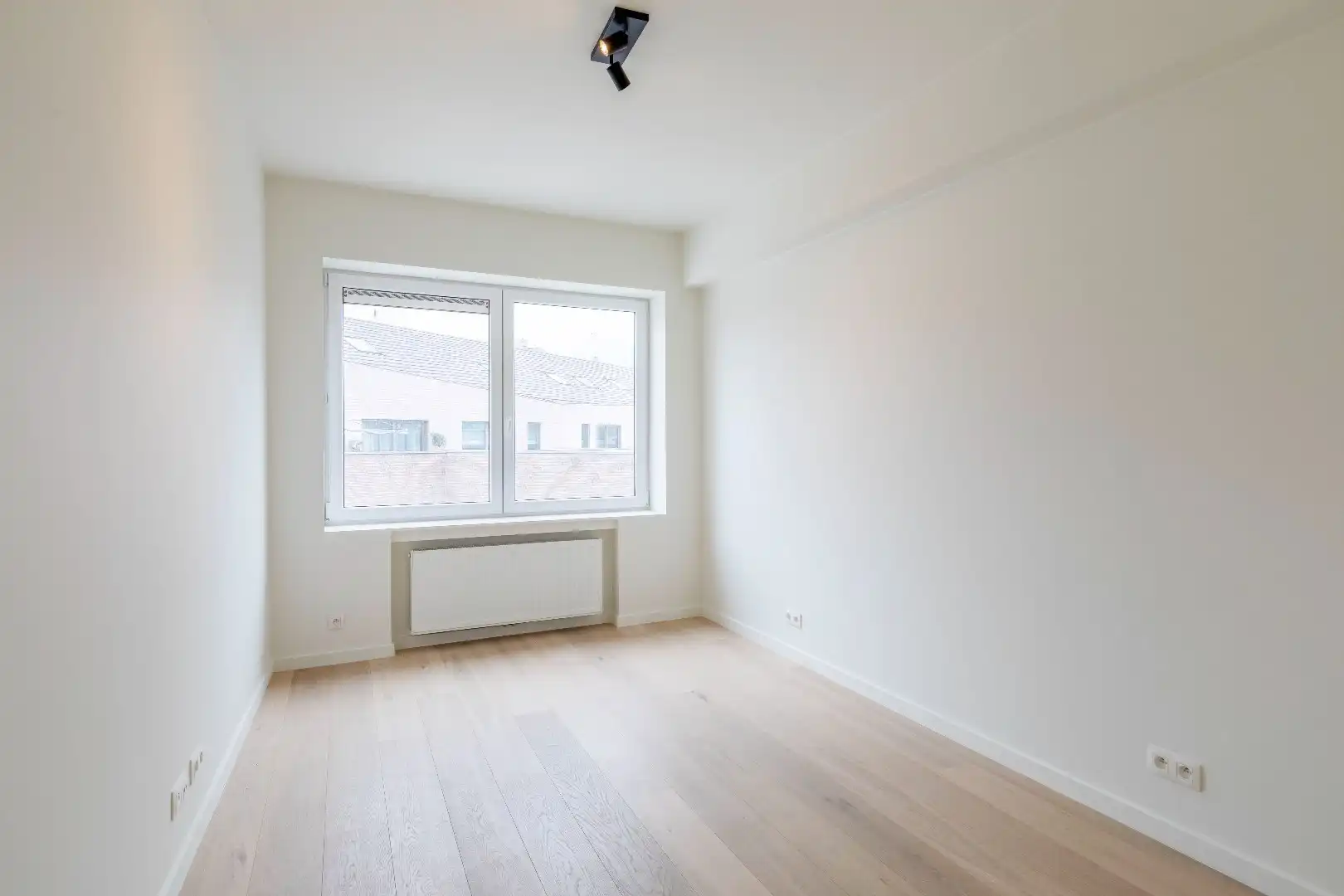 Gerenoveerd 2 slp. app nabij het centrum van Brugge foto 6