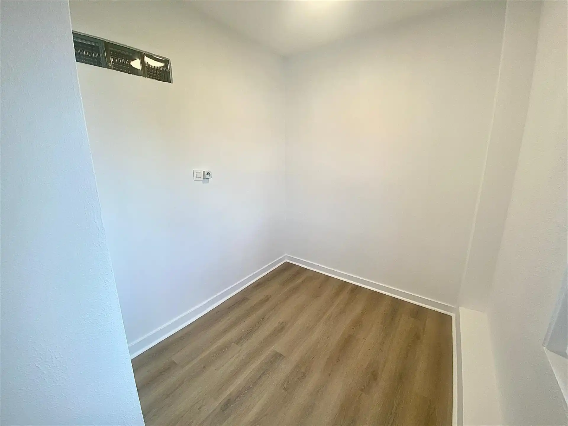 Knusse studio in het centrum van Aalst foto 4