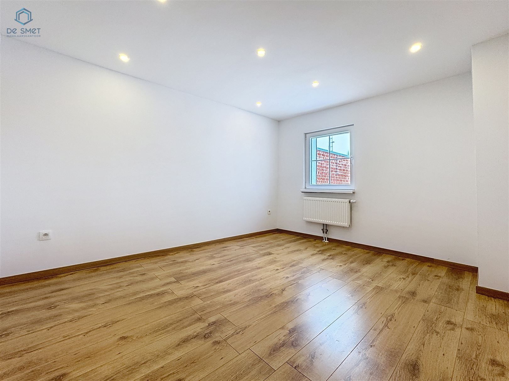 Instapklare, volledig gerenoveerde woning foto 11