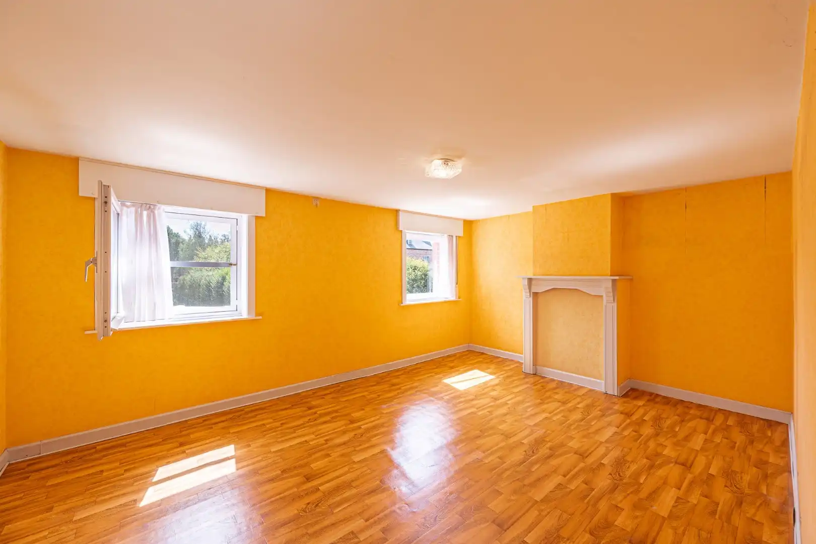 Open woning op een groot perceel in Moorslede-centrum foto 6