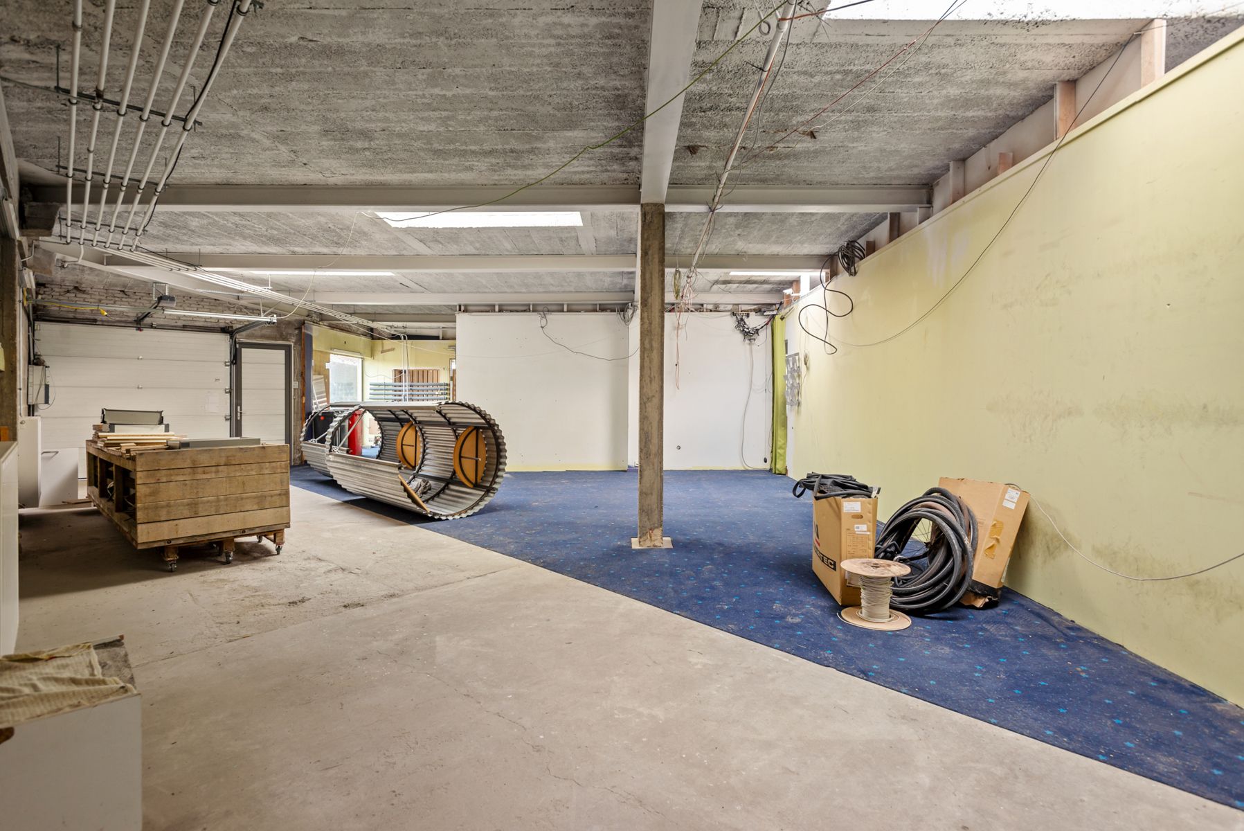 Veelzijdig commercieel pand met woongedeelte foto 6