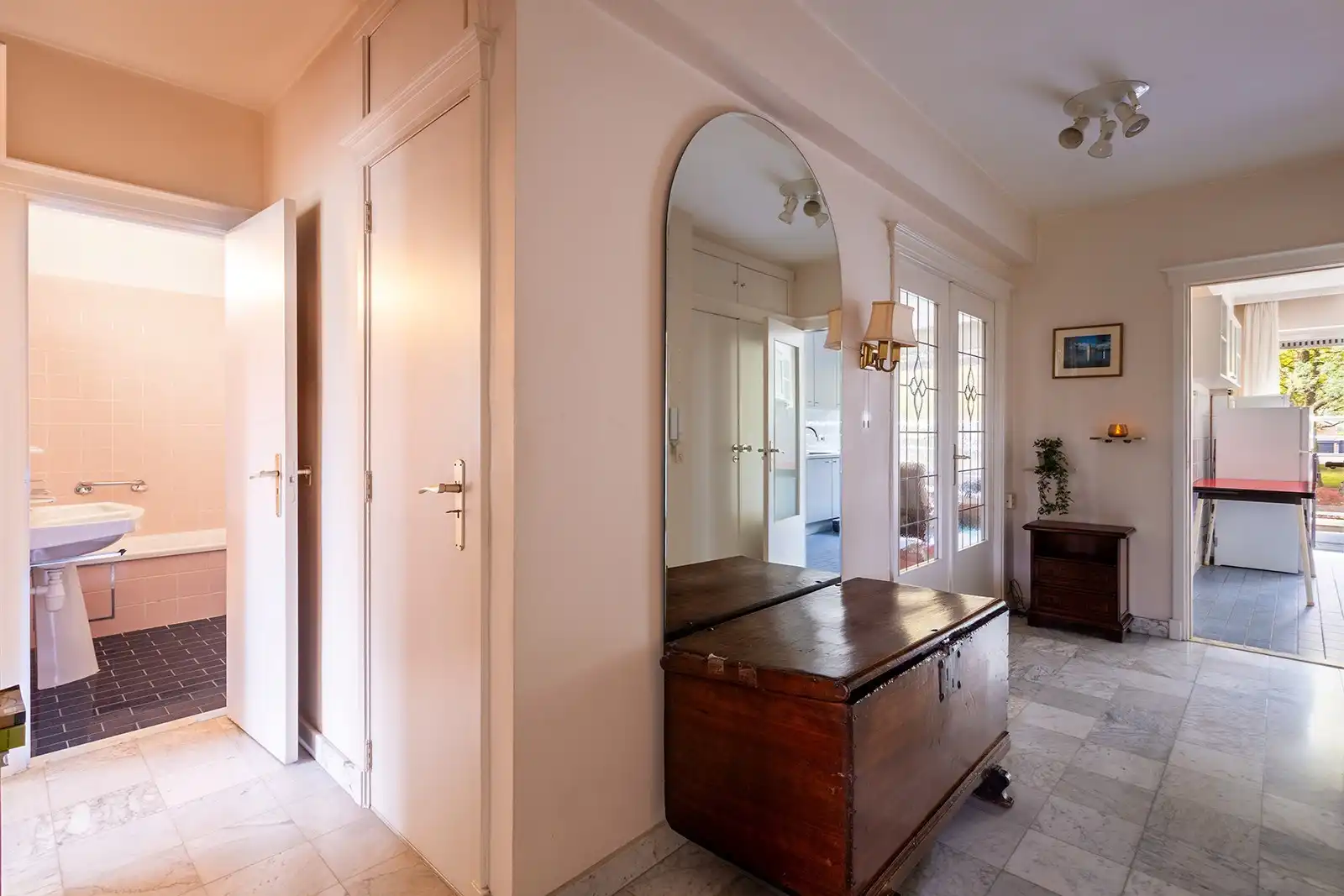 Rustig gelegen 3-slaapkamer appartement met 2 terrassen!    foto 12