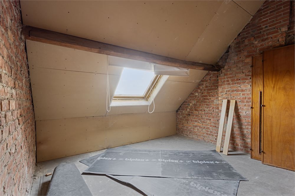 Gezinswoning met 4 slaapkamers en zongeoriënteerde tuin in Tongeren-Borgloon foto 13