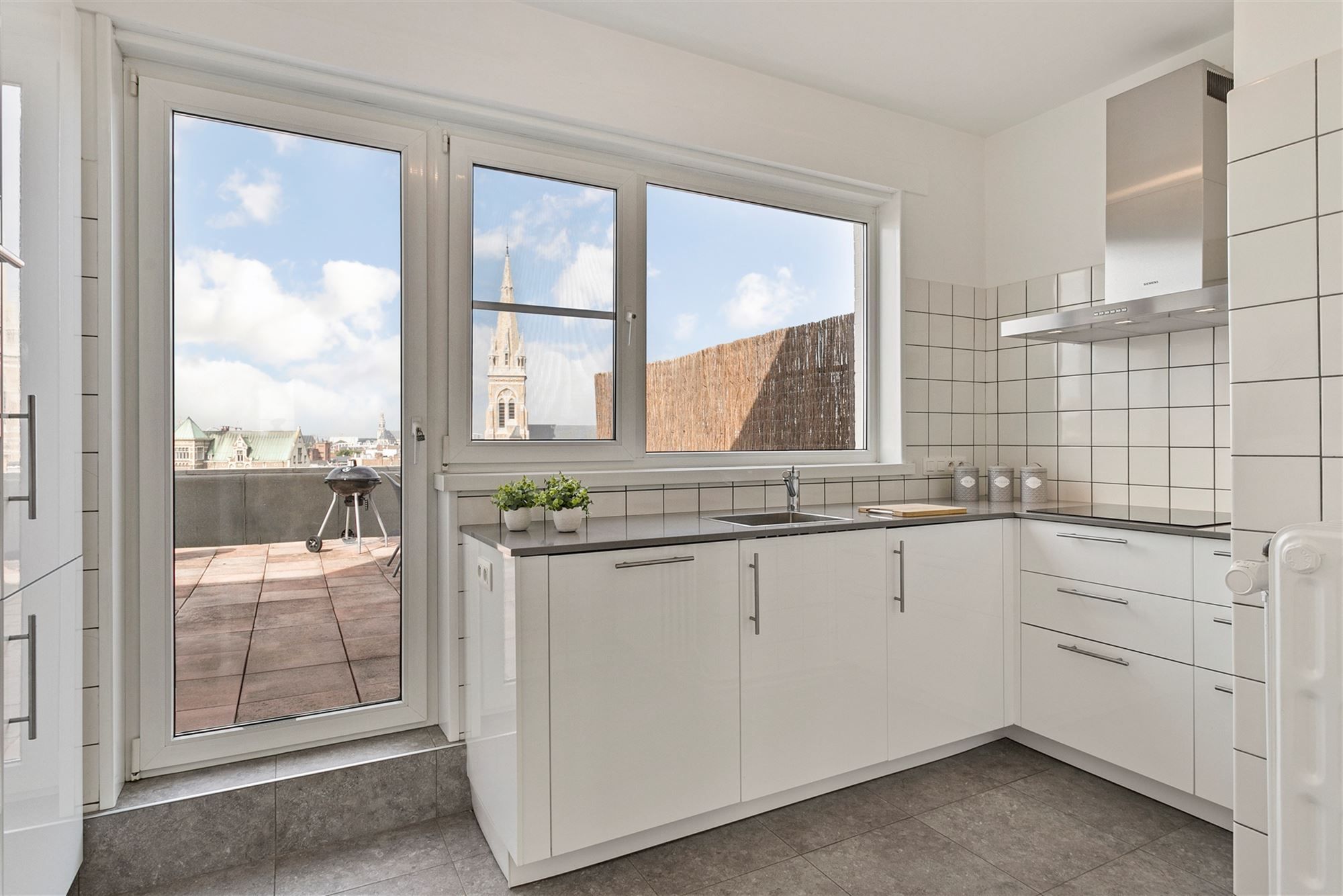 Penthouse met riant terras!  foto 11