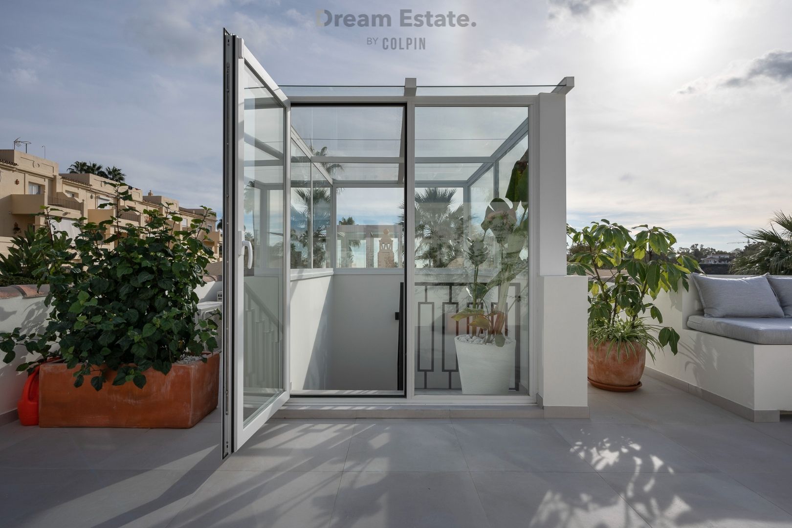 Een prachtige woning in de veilige en rustige omgeving van La Quinta met zéér mooi uitzicht op bergen, golf en zee. foto 10