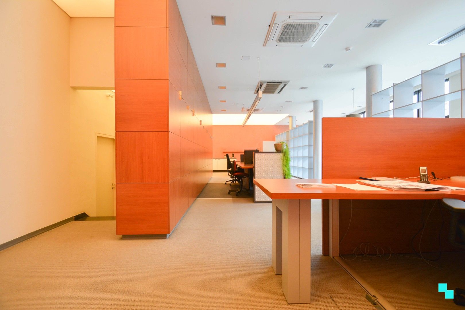 Commercieel gebouw van ca. 206 m² in het centrum van Izegem foto 5