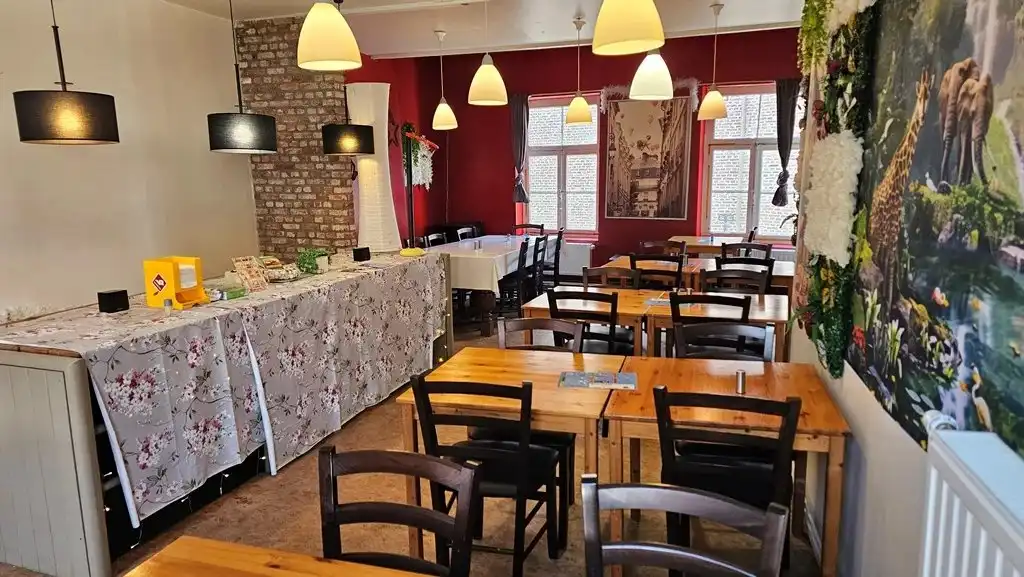 Te koop: Handelspand met topcommerciële ligging nabij Kolonel Dusartplein – Hasselt foto 11