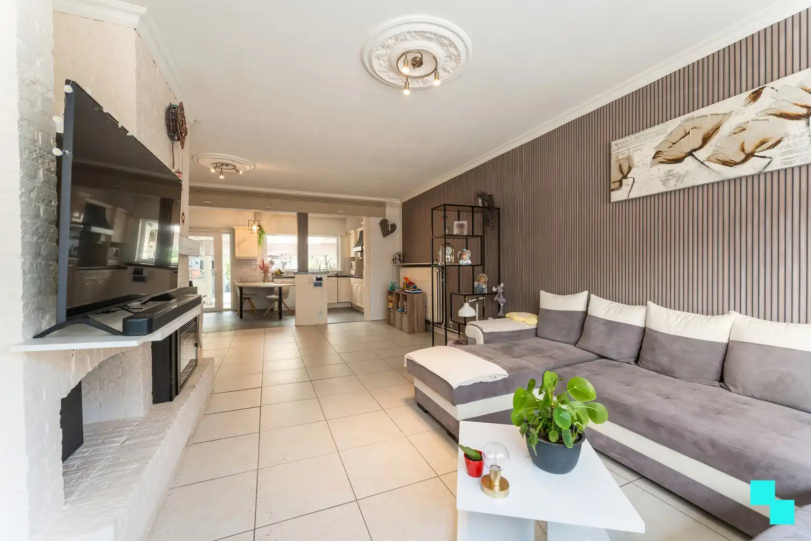 Zuidgerichte woning met uitweg en aparte garage - Assebroek foto 4