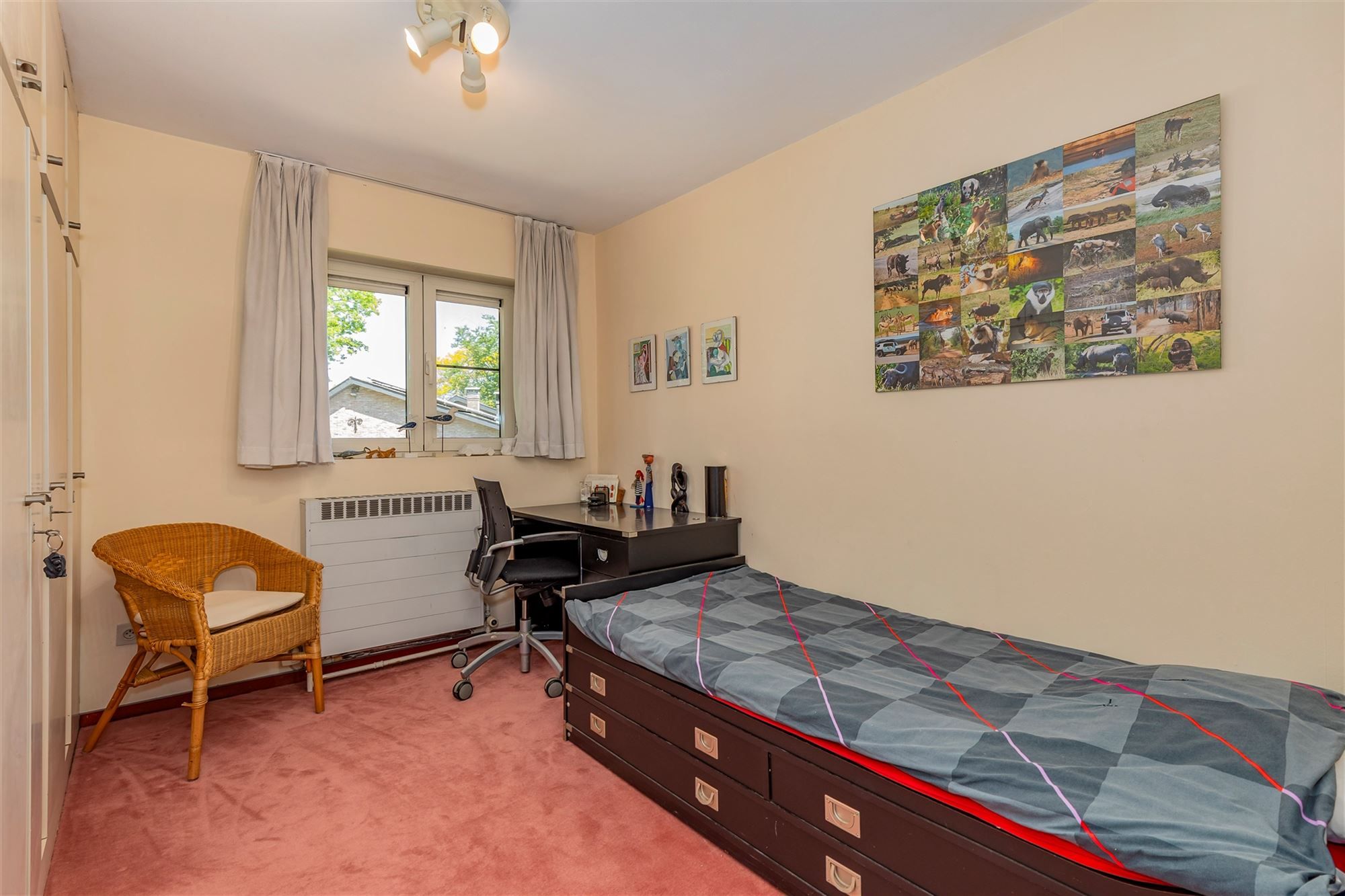 Ruime villa met 5 slpks en 3 bdks op een preceel van 2128m² foto 18
