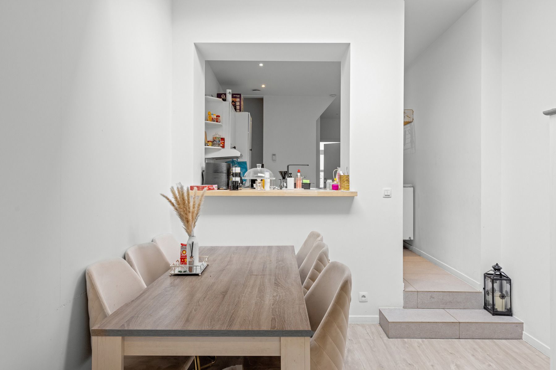 Charmante gerenoveerde woning te koop nabij stadskern! foto 4