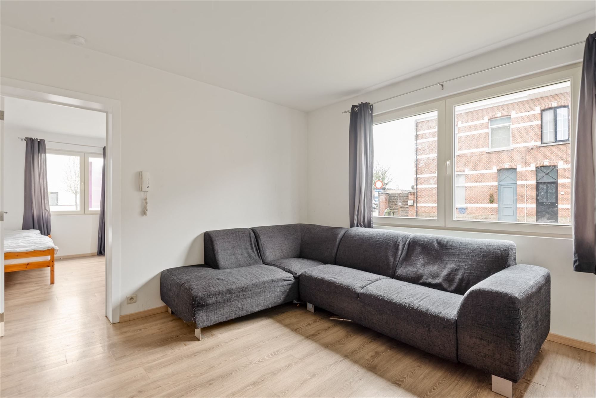 Gerenoveerd gelijkvloers 1 slaapkamer appartement met tuin  foto 12