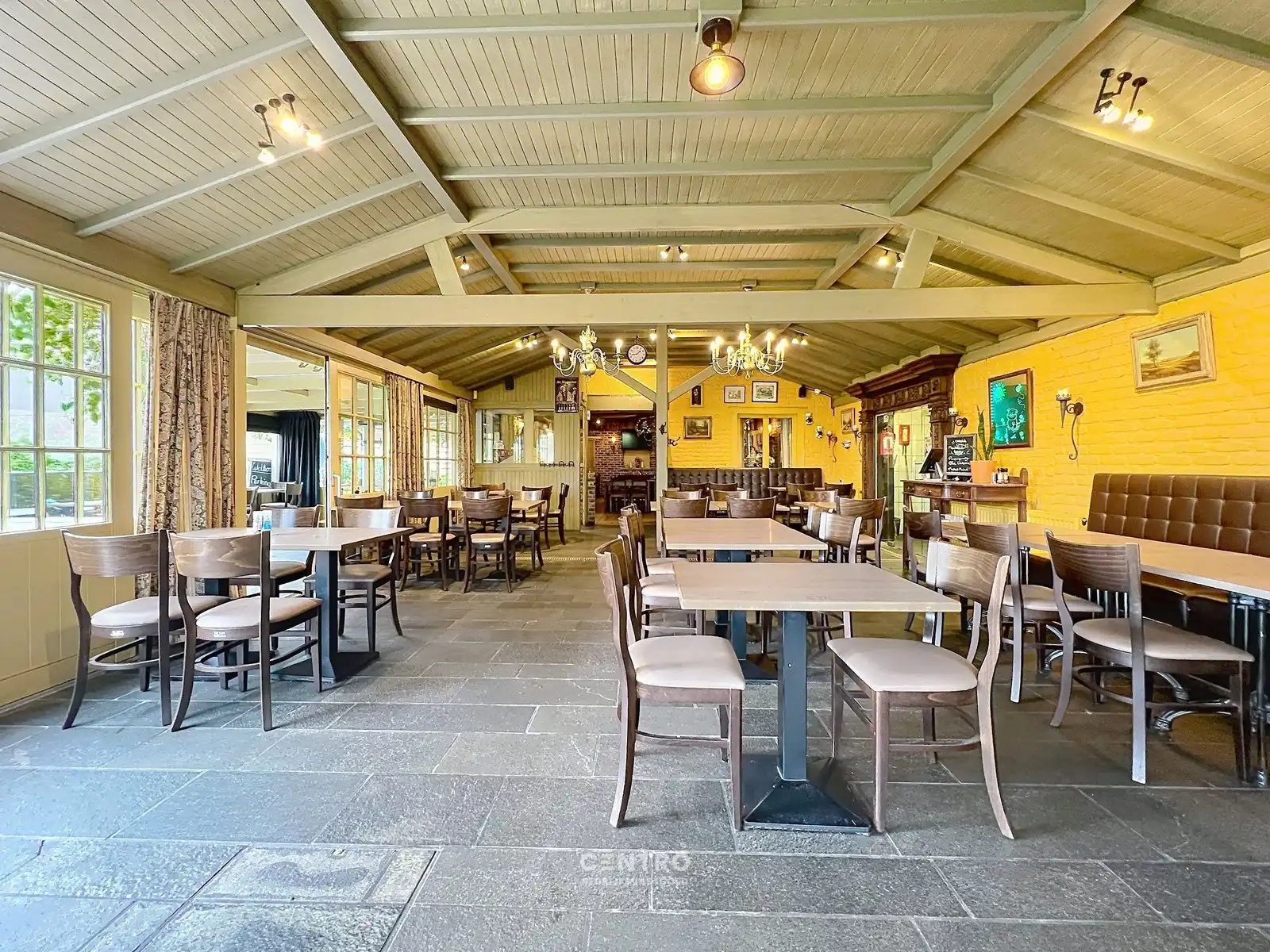 Prachtig, landelijk gelegen restaurant (150 couverts) op ± 3.400 m², VOLLEDIGE horeca-inboedel inbegrepen, met bewezen horeca-concept te HOOGLEDE! foto 17