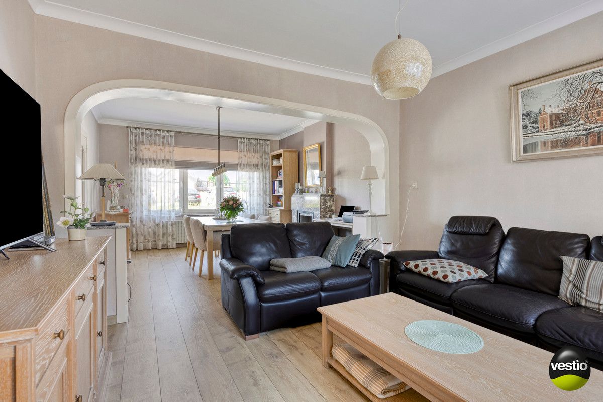 TIJDLOZE RUIME WONING MET 3 SLK OP 5A90CA NABIJ CENTRUM BEVERST. foto 7