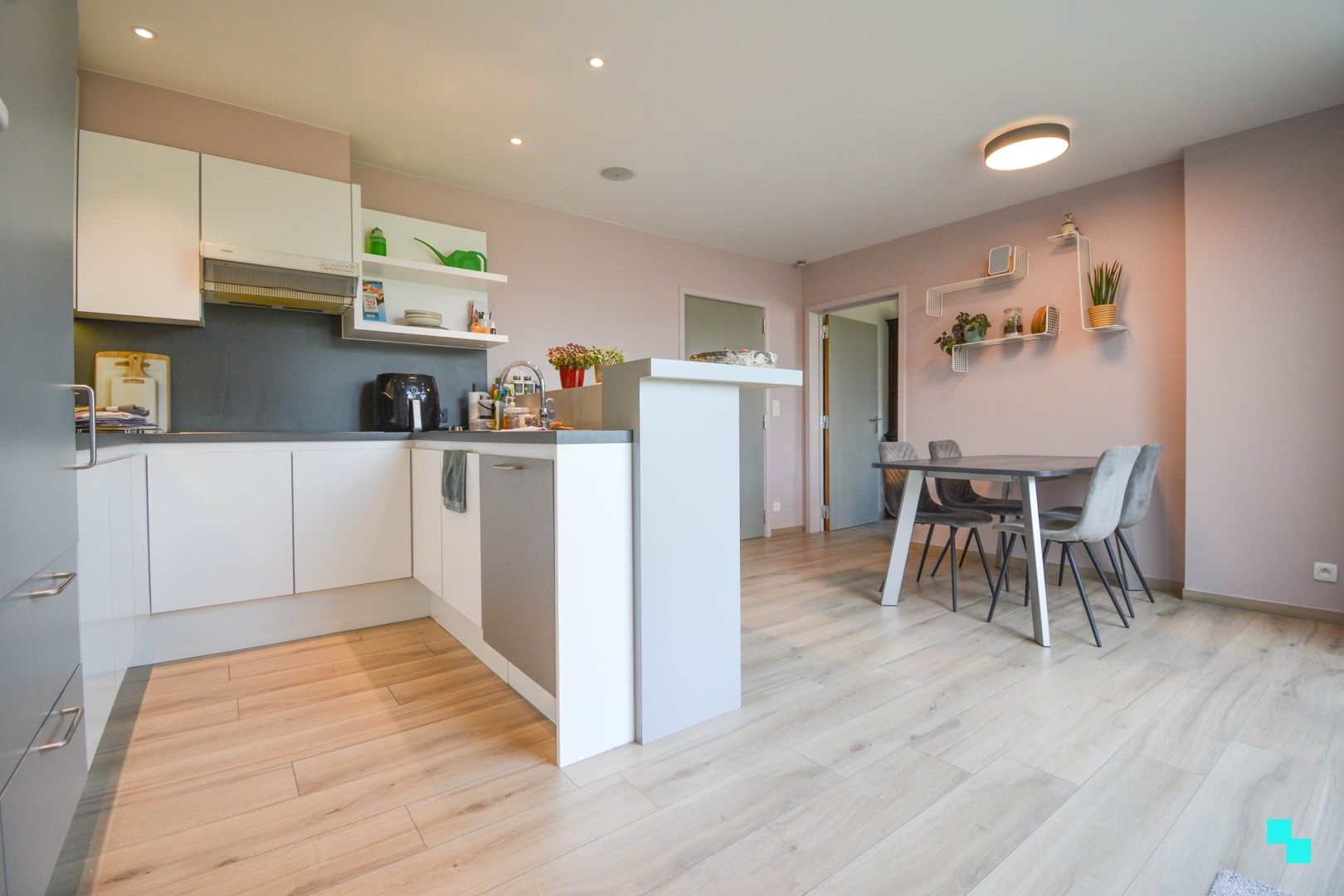 Verrassend ruime, gelijkvloerse woning te Hooglede foto 14