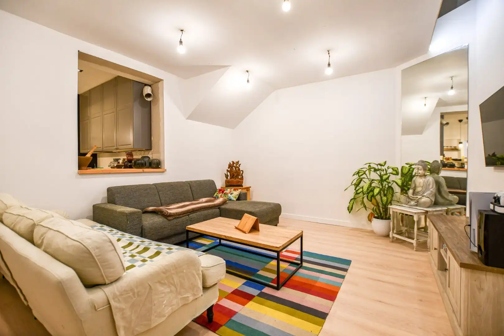 Ruim gerenoveerd herenhuis in hartje Blankenberge - vlakbij strand en zee!  foto 9