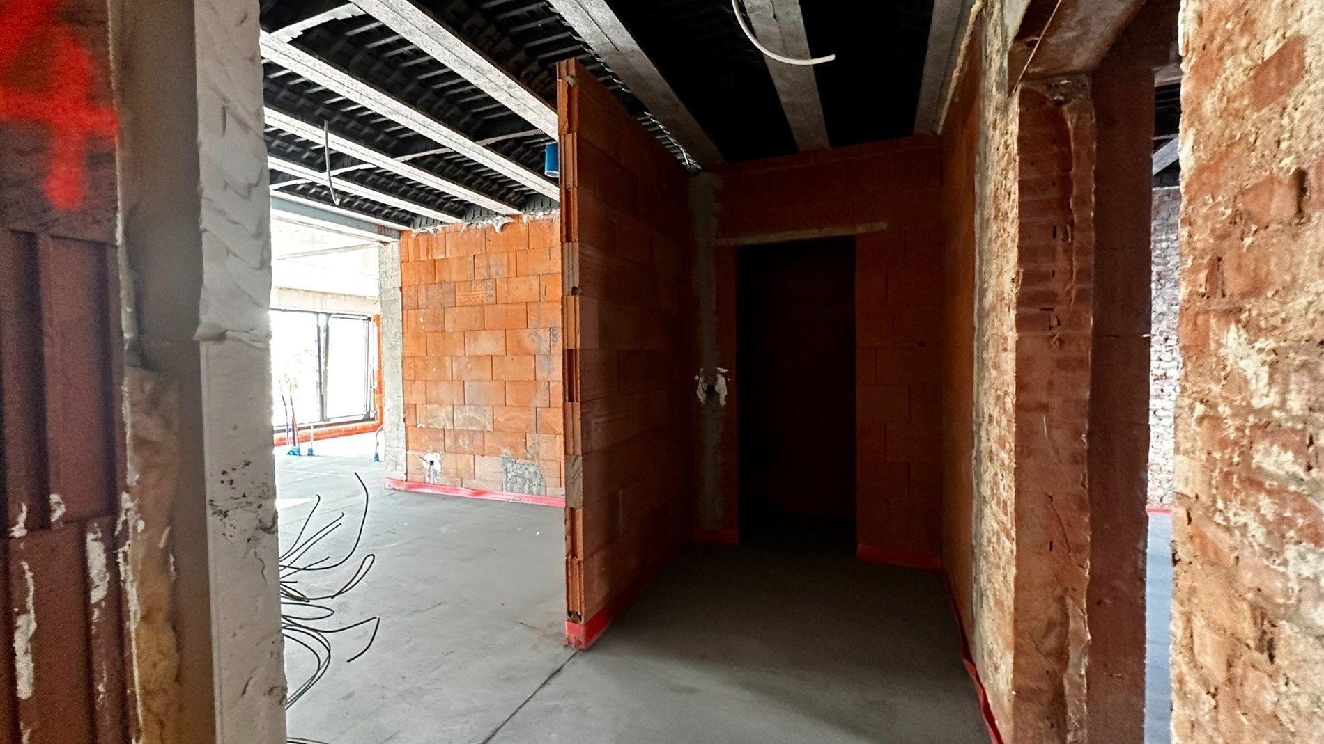 Karaktervolle "BEN" luxe appartement gelegen in het hart van Lokeren  foto 4