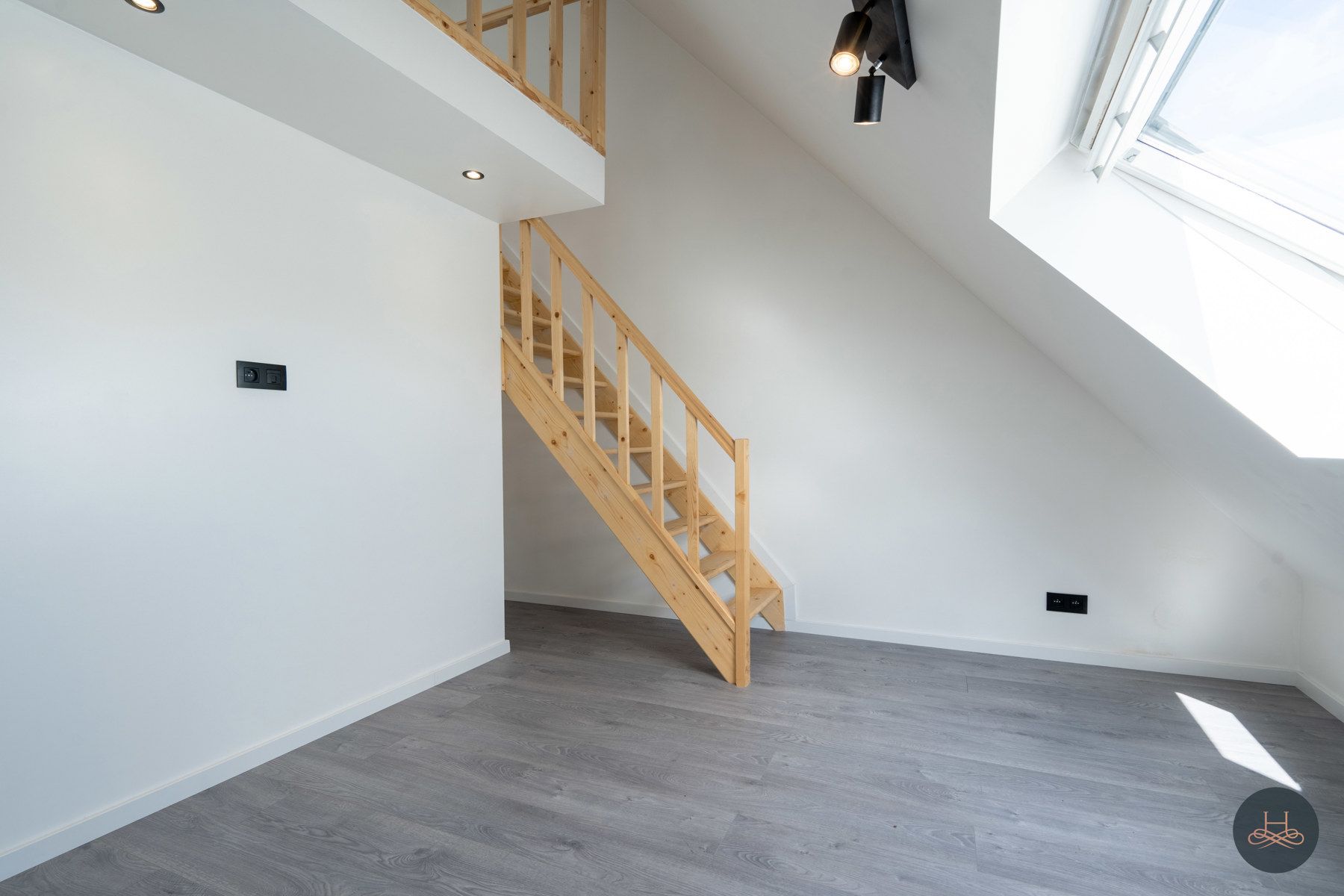 Prachtig gerenoveerde en rustig gelegen tweegevel woning foto 21