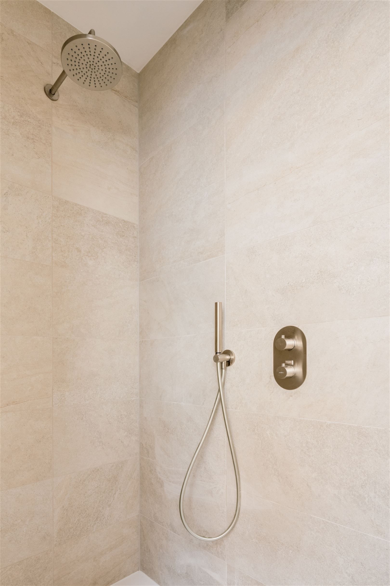 Exclusieve charmevilla op 800m², gerenoveerd, 4 slpk 3 bk  foto 20