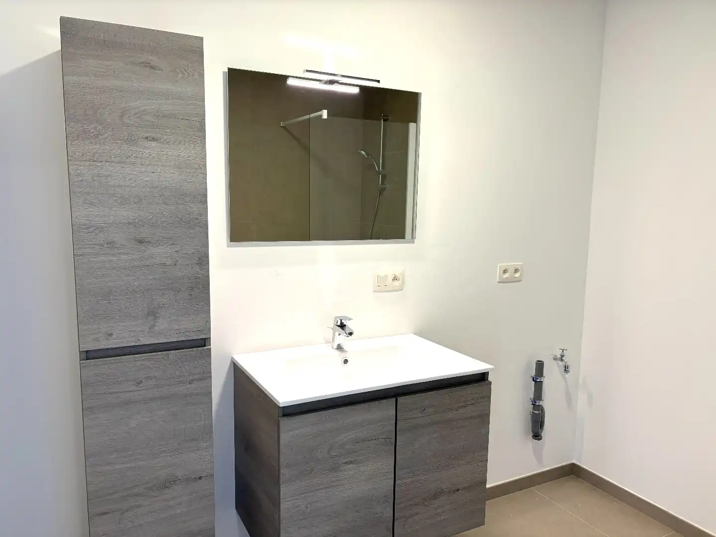 Prachtig nieuwbouwappartement met 2 slaapkamers en groot terras! foto 9