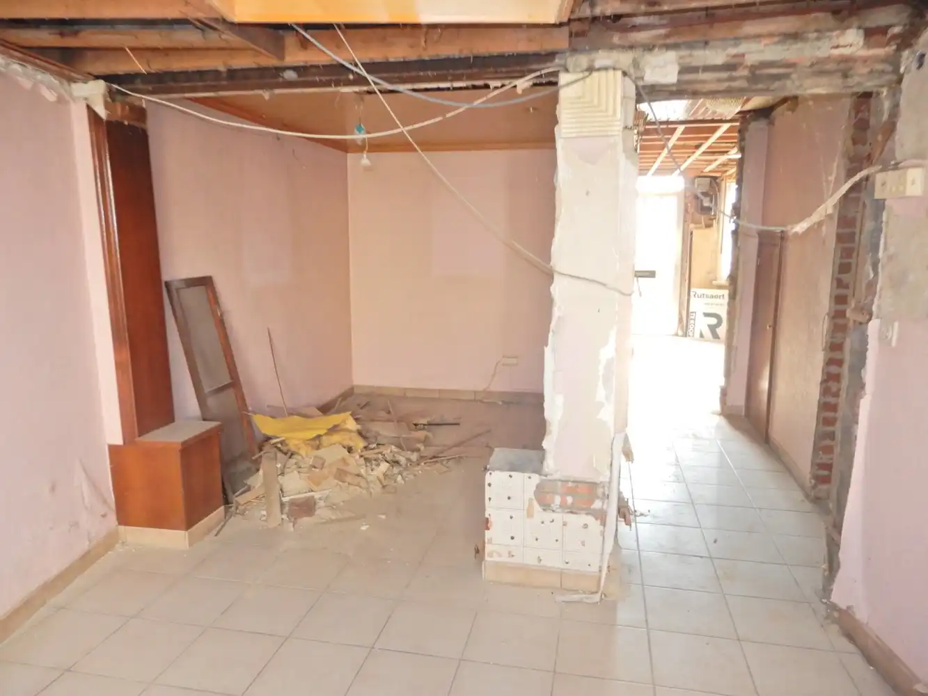 Te renoveren woning te Tielt. foto 6
