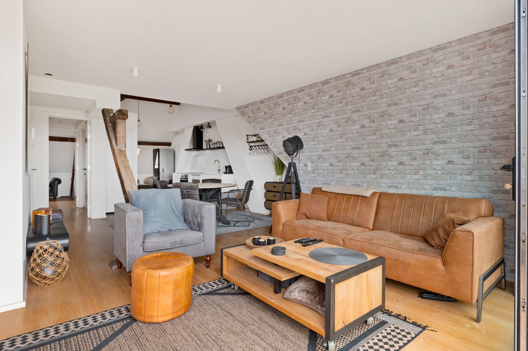 Modern dakappartement met prachtig terras in hartje Aartselaar foto 7