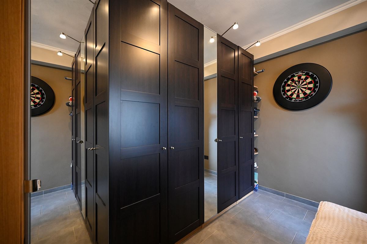 Gerenoveerd appartement op geliefde locatie foto 14