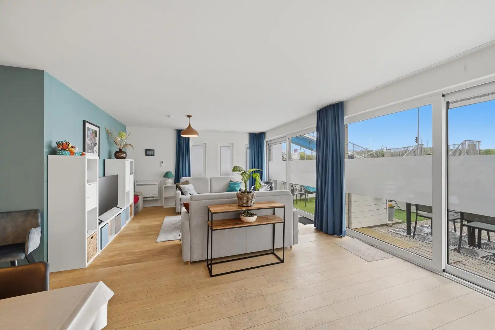 Instapklaar appartement met groot terras in Bredene - vlak bij de zee foto 8