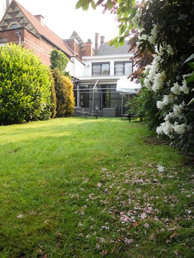 BURGERWONING + TUIN & GARAGE foto 14