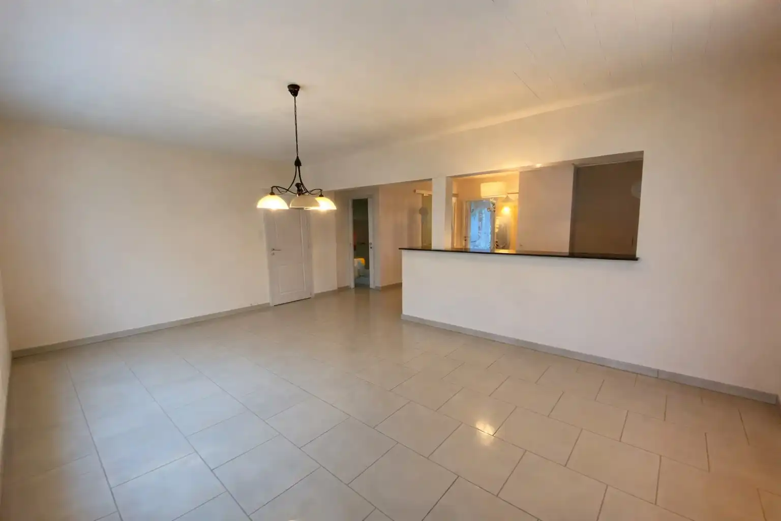 Gerenoveerde hoekwoning met 3 slaapkamers te Houthulst  foto 4