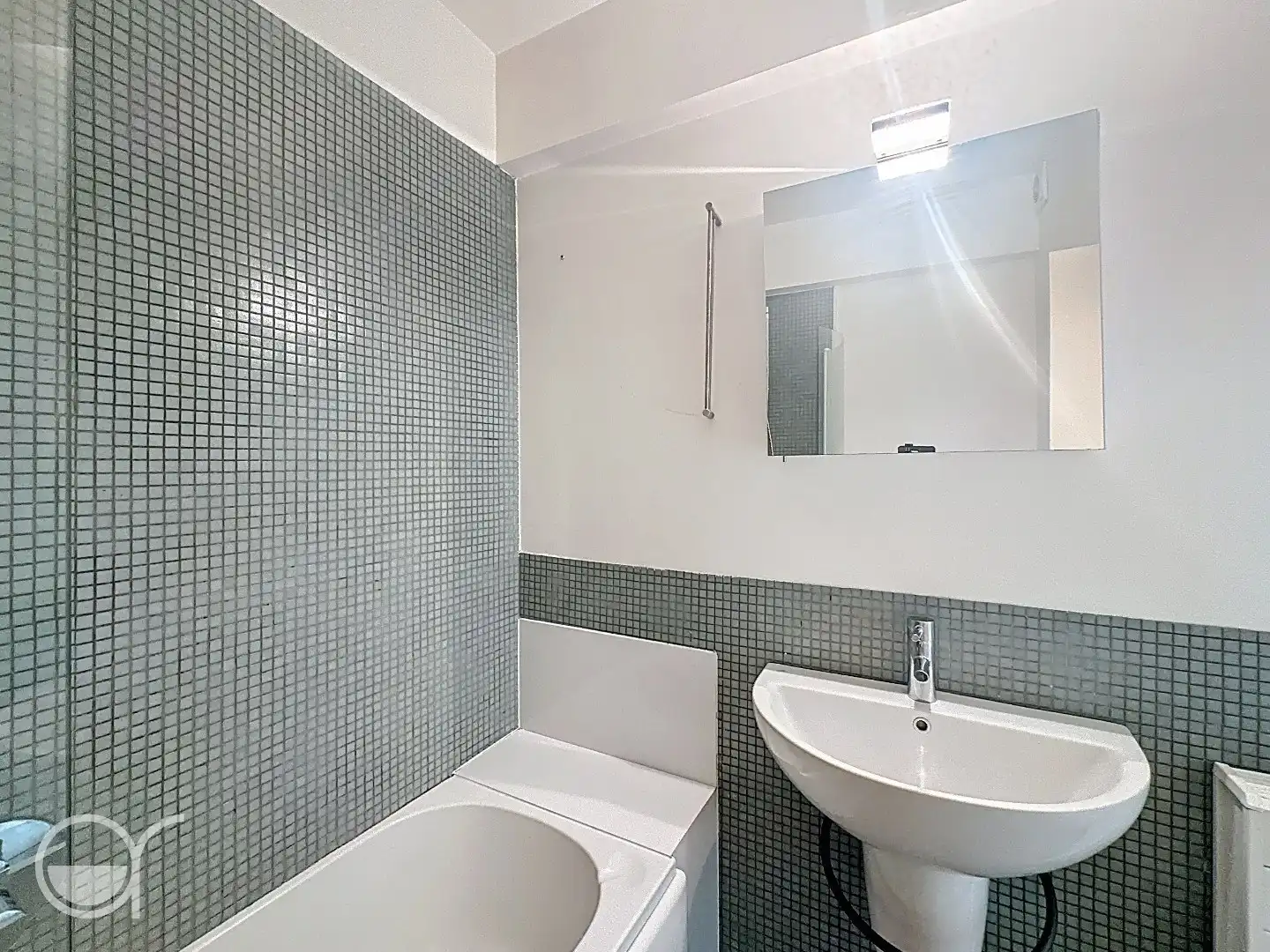 2-slaapkamer appartement te huur op het Sint-Annaplein foto 6