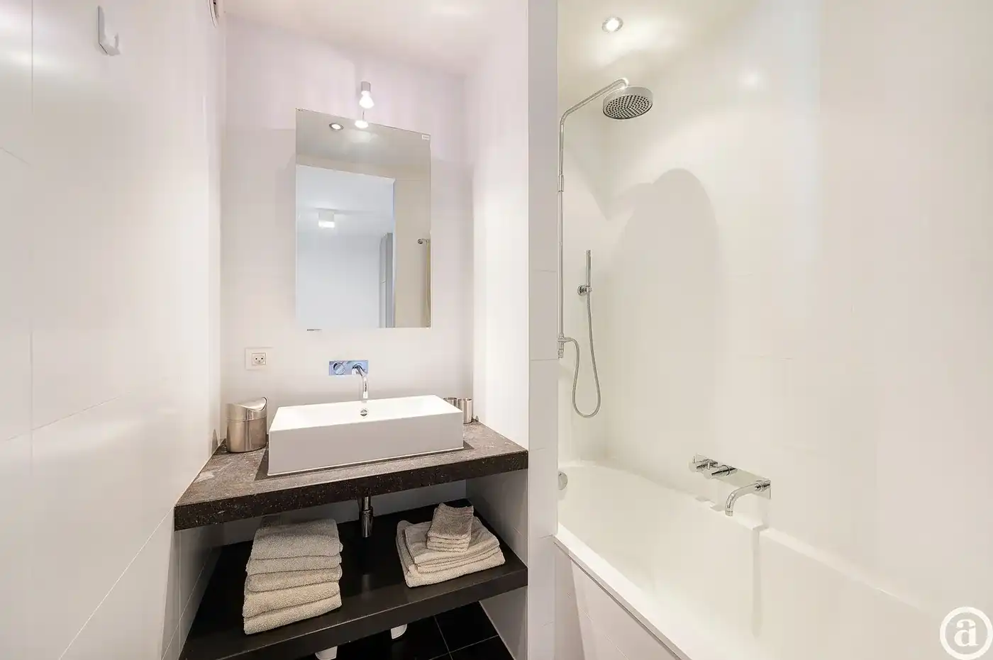 Modern appartement met 2 slaapkamers op centrale ligging.  foto 11