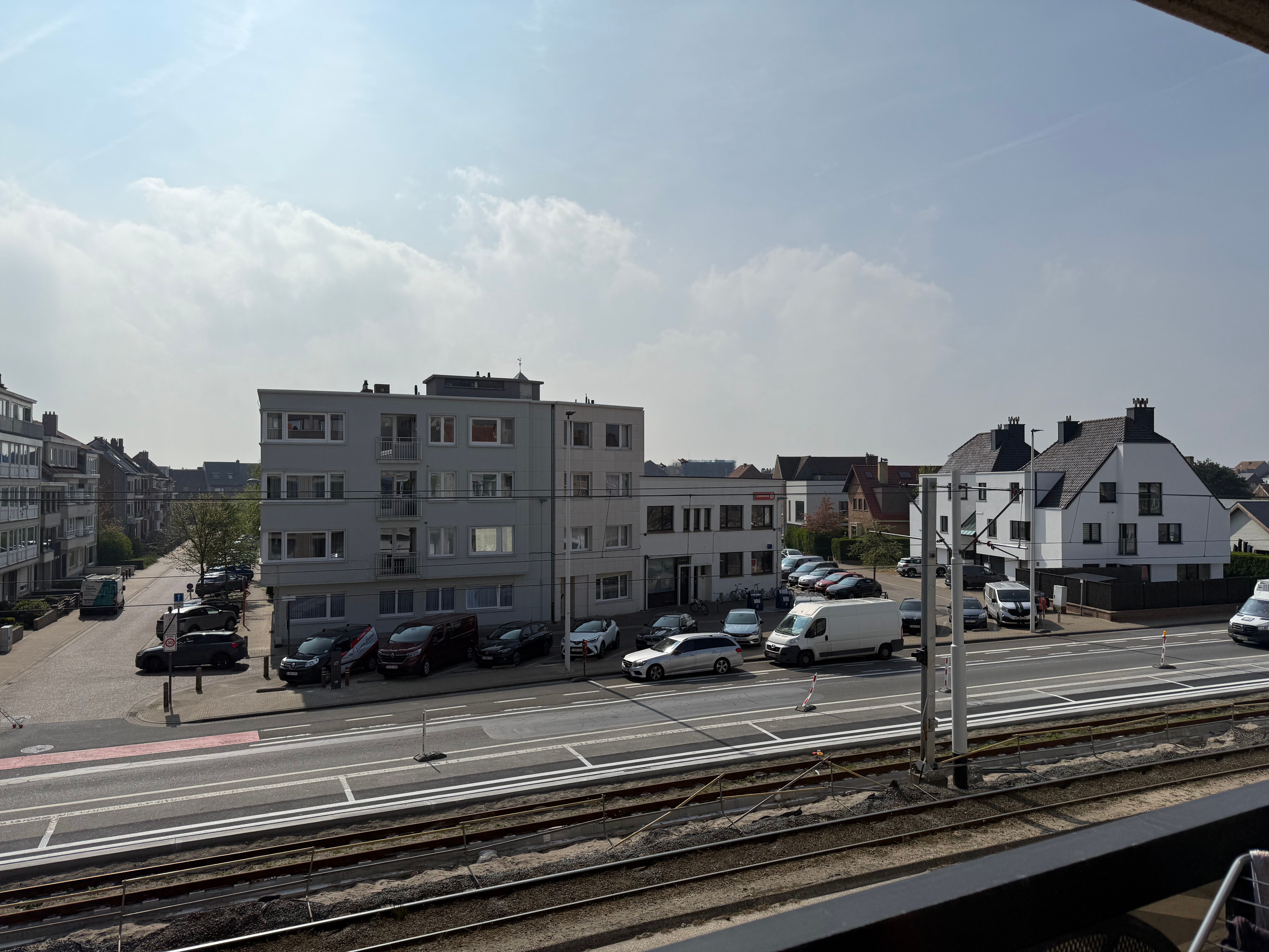 Lichtrijke studio foto 6