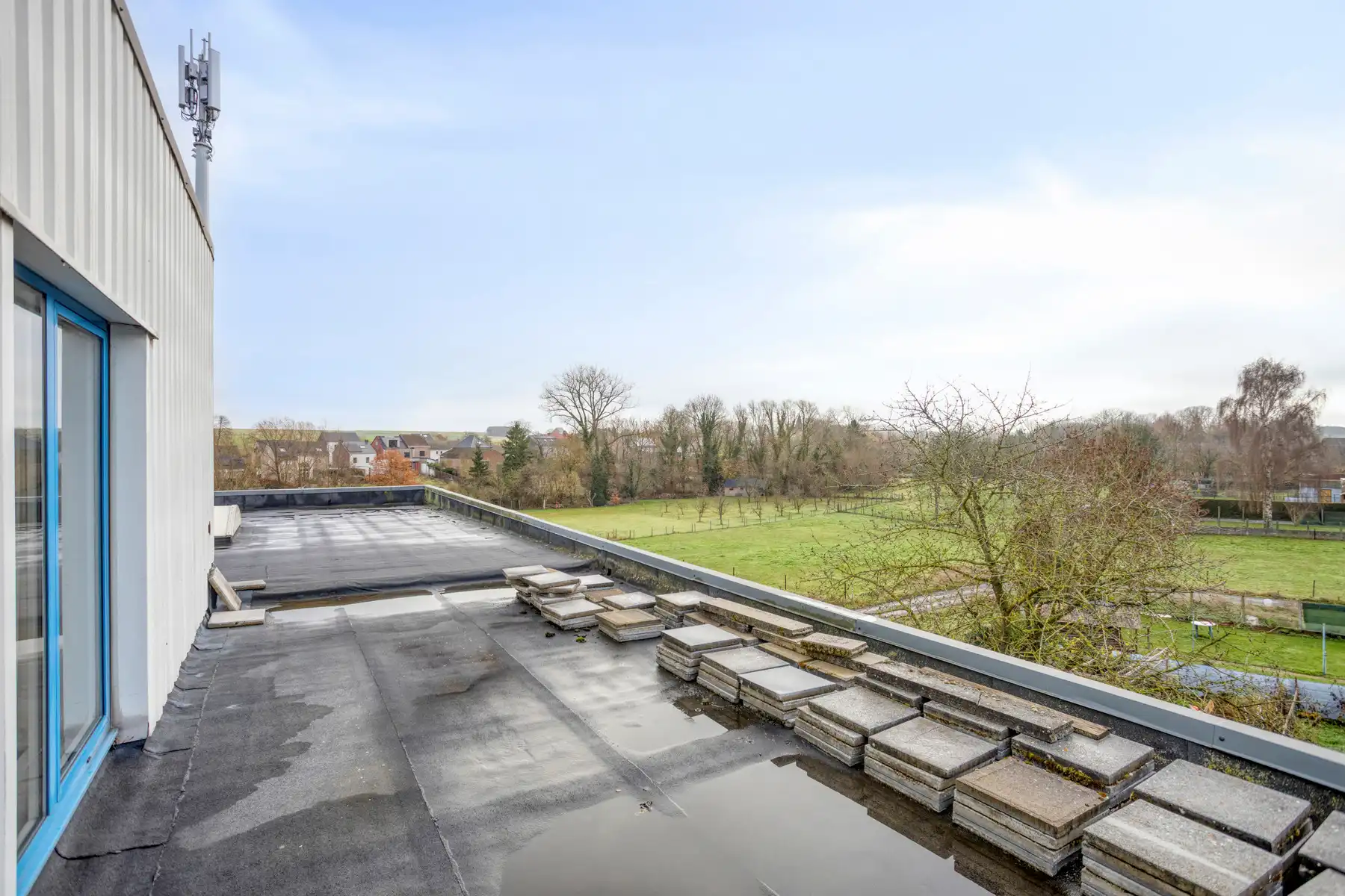 Ruim en lichtrijk appartement (130 m²) met 2 slaapkamers te landen! foto 12